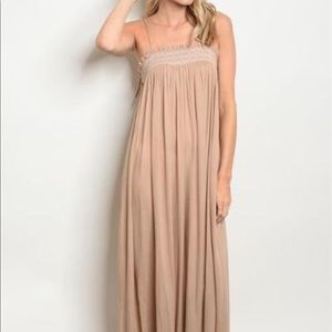 Maxi dress